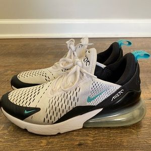 Nike 270 sneakers